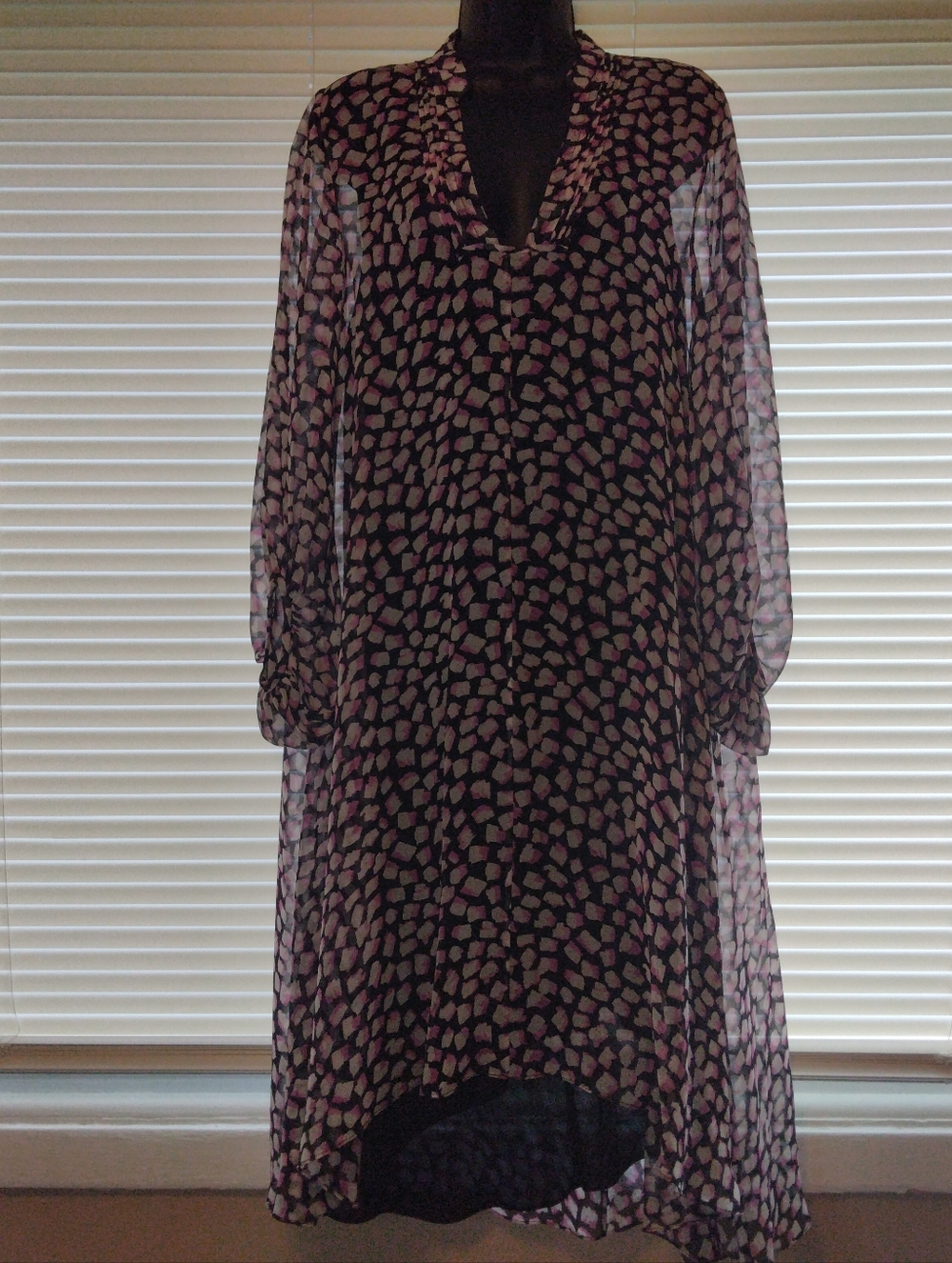 Diane Von Furstenberg 100% Silk Dress Size 10 - Picture 6 of 12